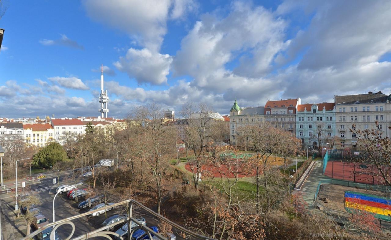 Wonderful Apartment In Vinohrady Prag Exteriör bild