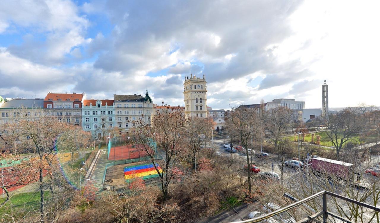 Wonderful Apartment In Vinohrady Prag Exteriör bild