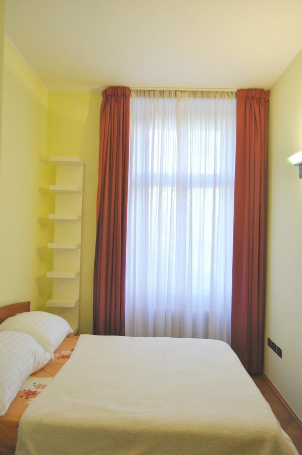 Wonderful Apartment In Vinohrady Prag Exteriör bild